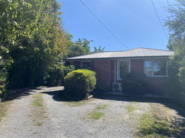 House for rent in Chaslands, Canterbury