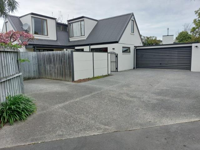 House for rent in Chaslands, Canterbury