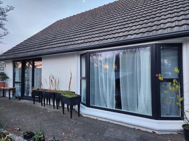 House for rent in Chaslands, Canterbury