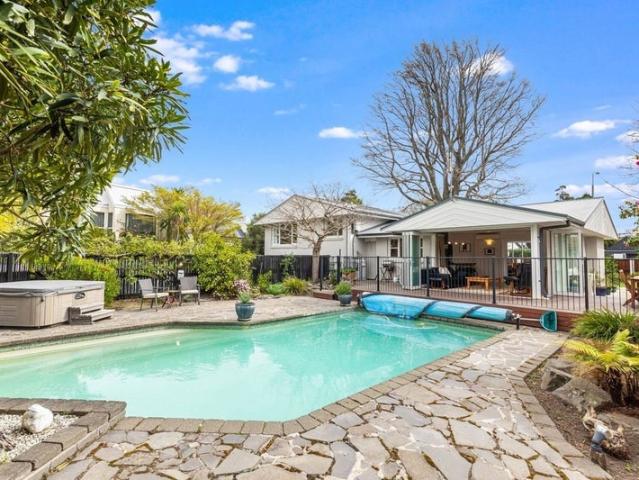 House for rent in Chaslands, Canterbury