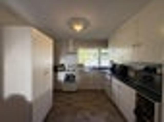 House for rent in Chaslands, Canterbury