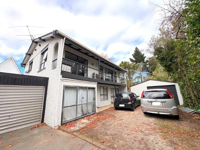 House for rent in Chaslands, Canterbury