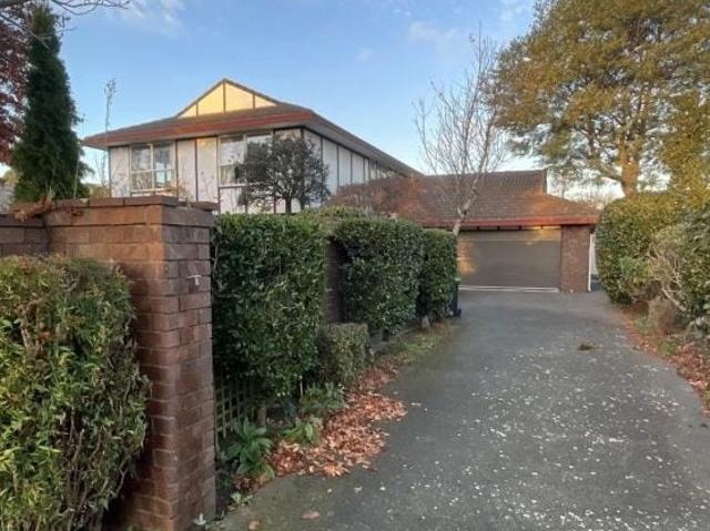 House for rent in Chaslands, Canterbury