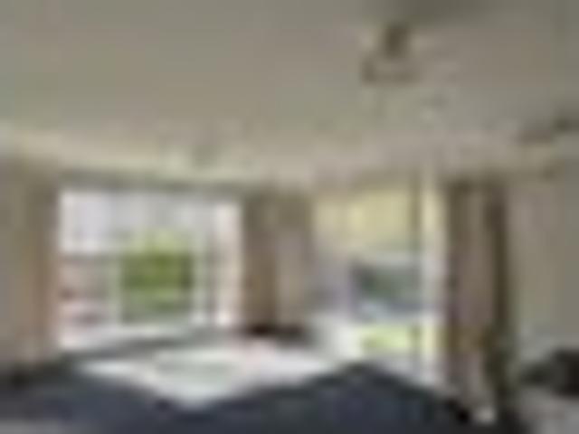 House for rent in Chaslands, Canterbury