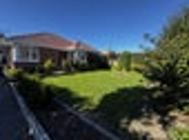 House for rent in Chaslands, Canterbury