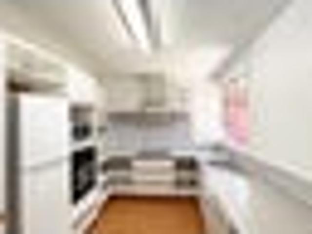 House for rent in Chaslands, Canterbury