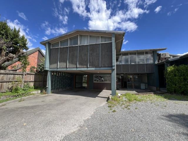 House for rent in Chaslands, Canterbury