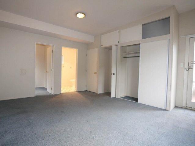 Room for rent in Chaslands, Canterbury