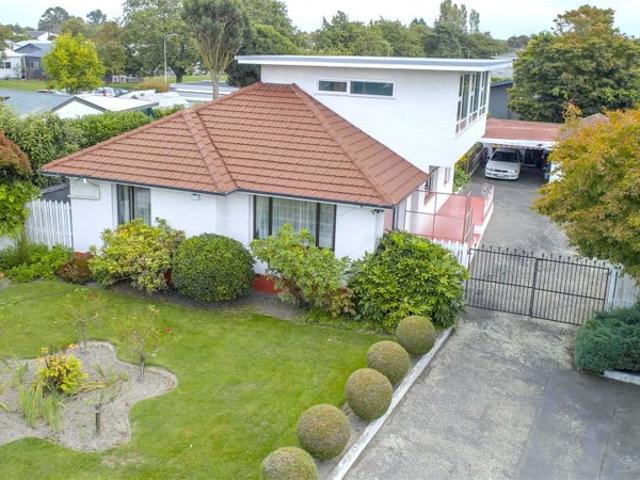 House for rent in Chaslands, Canterbury