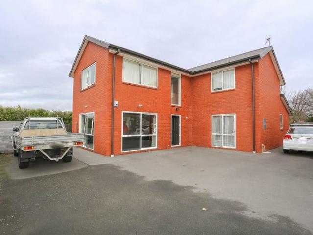 House for rent in Chaslands, Canterbury