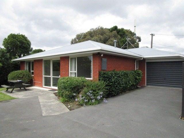 House for rent in Chaslands, Canterbury