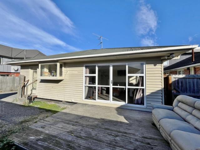 House for rent in Chaslands, Canterbury