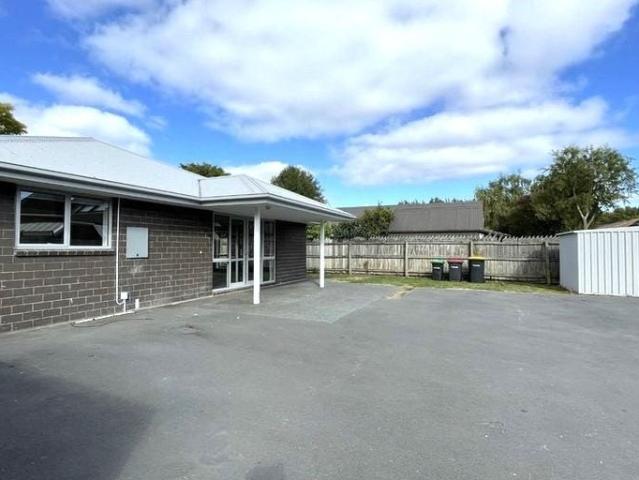 House for rent in Chaslands, Canterbury