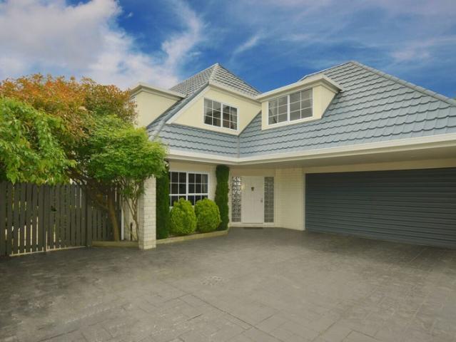 House for rent in Chaslands, Canterbury