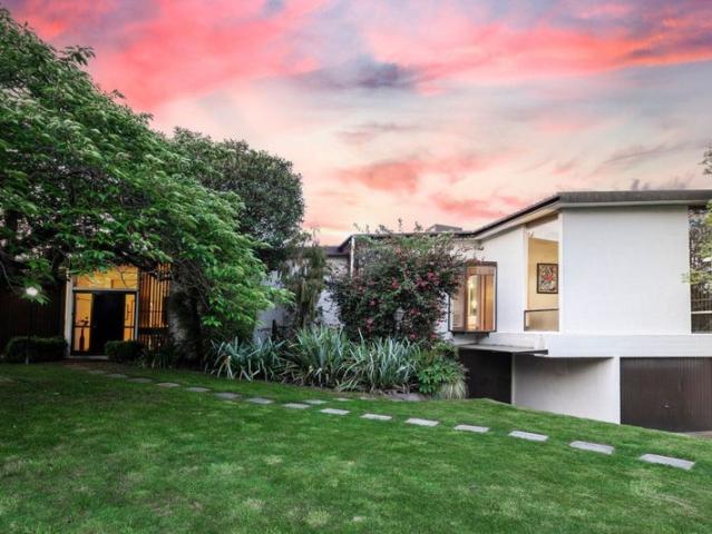 House for rent in Chaslands, Canterbury