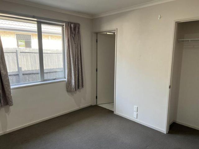 Room for rent in Chaslands, Canterbury
