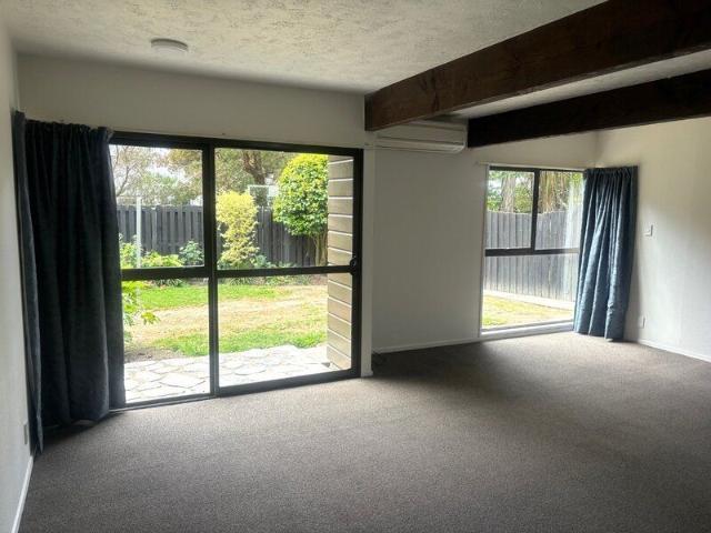 Room for rent in Chaslands, Canterbury