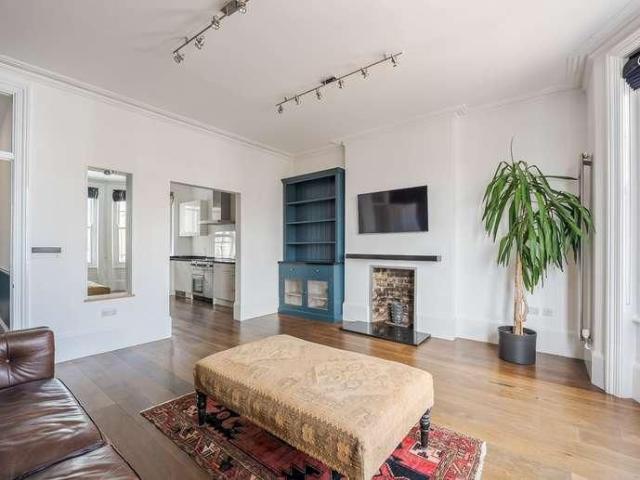 Apartment for rent in Royal Borough of Kensington and Chelsea, Greater London