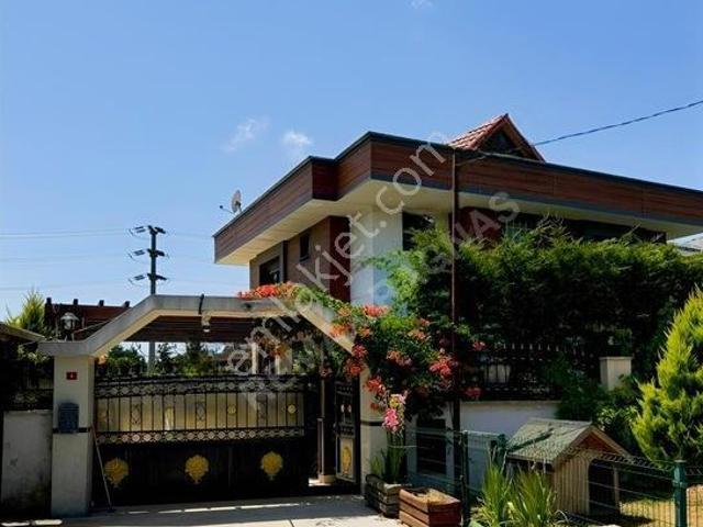 Çavuş Mahallesi, Şile içerisinde kiralık Villa