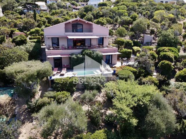 Maison vente à Arrondissement de Toulon, Hyères