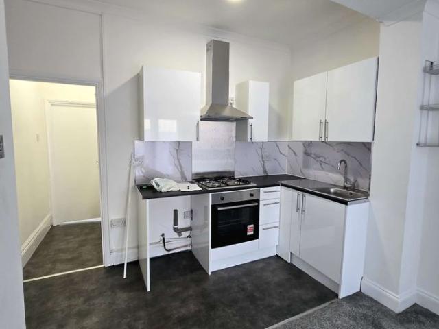 Apartment for rent in Gants Hill, Greater London