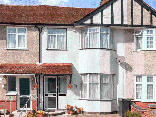House for rent in Fairlop, Greater London