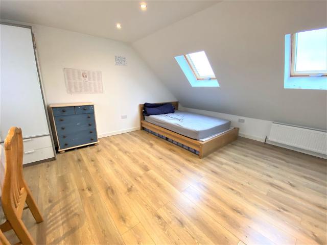 Studio for rent in Loxford, Greater London