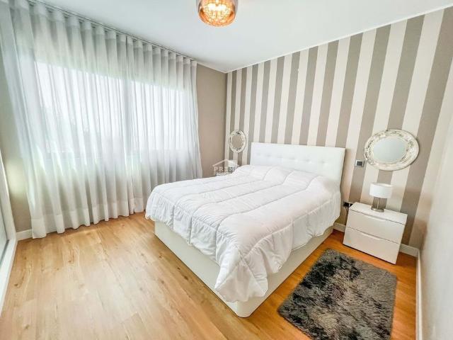 Apartamento alugar em Santa Cruz