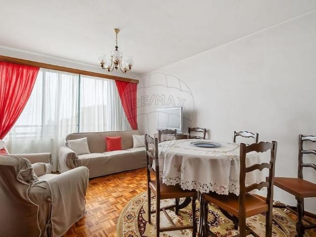 Apartamento alugar em Pinheira, Funchal