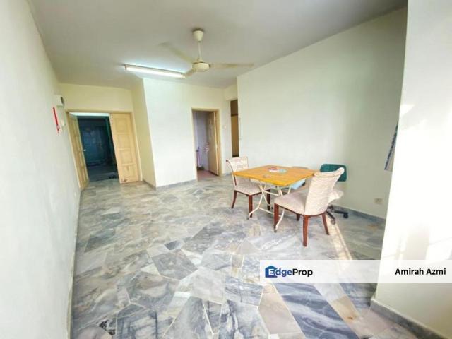 Condominium for sale in Petaling, Alam Impian