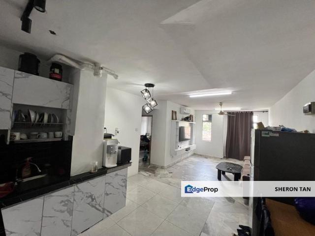 Condominium for sale in Petaling, Alam Impian