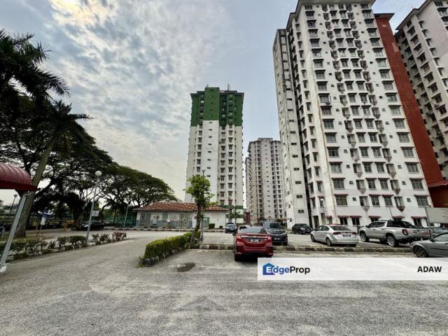Condominium for sale in Petaling, Alam Impian