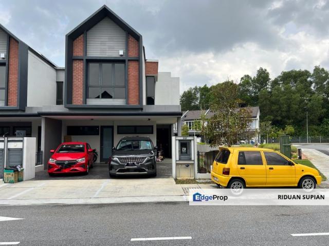 House for sale in Seksyen U16, Shah Alam