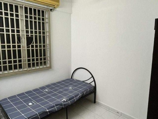 Room for rent in Mukim 13, Georgetown