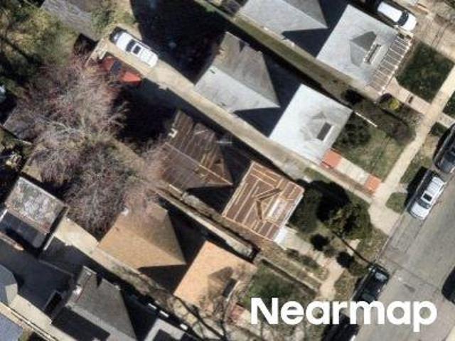 House for sale in Queens, Arverne