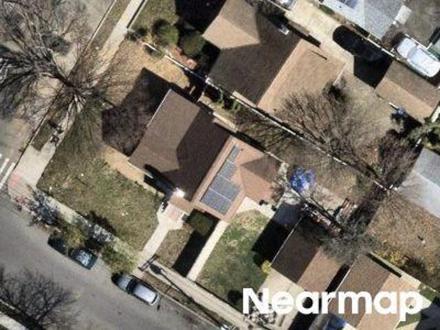 House for sale in Queens, Arverne