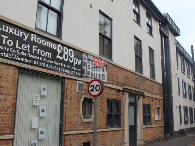 Studio for rent in Haddon, East Midlands