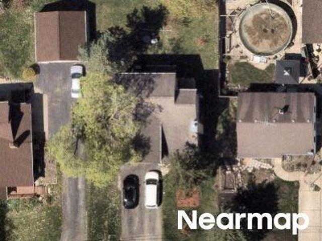 House for sale in Elgin