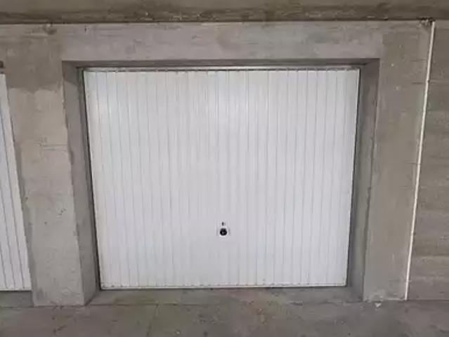 Garage vente à Strasbourg, Illkirch-graffenstaden