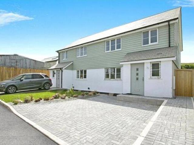 House for sale in Mount Ambrose, Cornwall