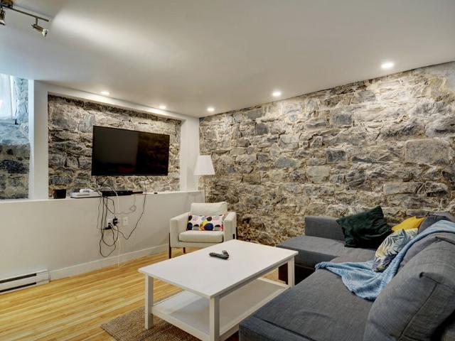 Apartment for rent in La Cité-Limoilou, Québec
