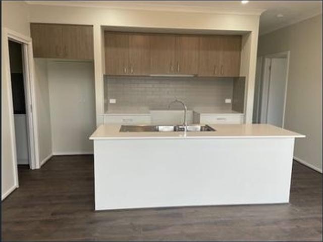 House for rent in Beveridge, Victoria