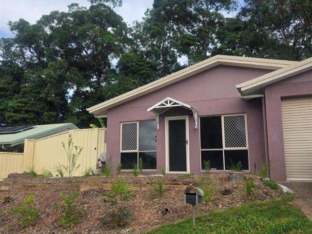 Duplex for rent in Cairns, Queensland