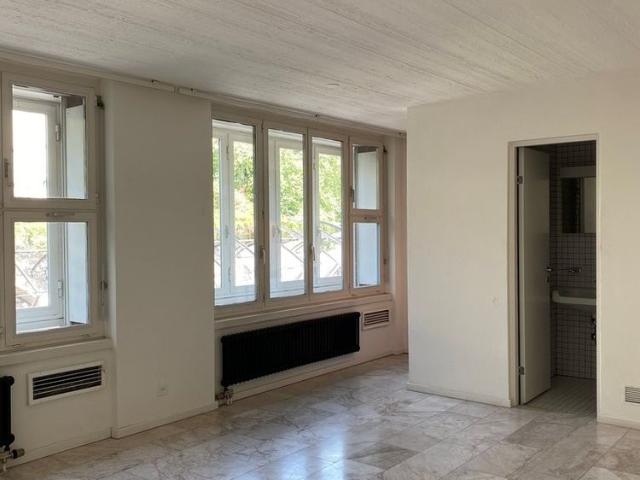 Apartment mieten in Einigen, Zürich
