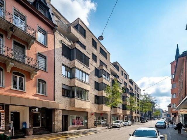 Büro mieten in Einigen, Zürich