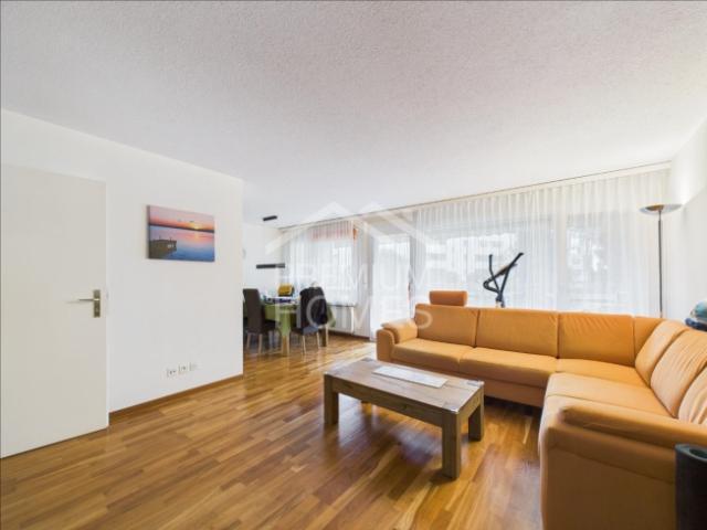 Wohnung kaufen in Steinhausen, Zug