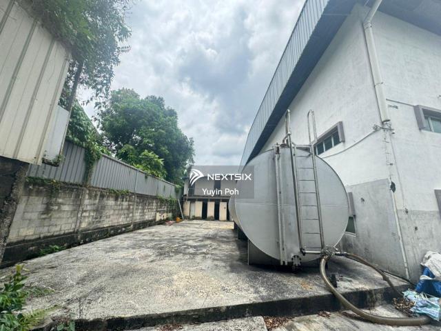 Shop for rent in Bukit Ledang, Johor