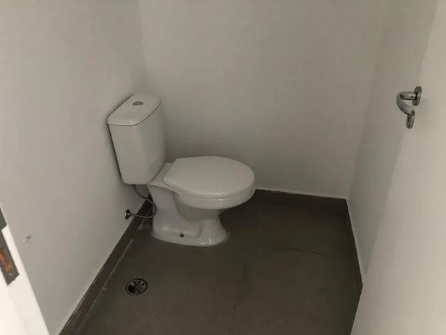 Ponto Comercial aluguel em Região Imediata de São Paulo, Região Metropolitana de São Paulo