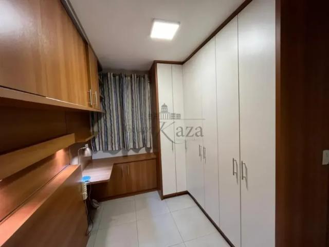 Apartamento aluguel em Região Imediata de São José dos Campos, Região Metropolitana do Vale do Paraíba e Litoral Norte