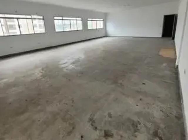 Ponto Comercial aluguel em Região Imediata de São Paulo, Região Metropolitana de São Paulo